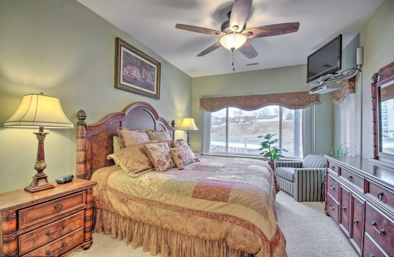 Breezy Lake Ozark Escape Dock, Slip And Pool! Экстерьер фото