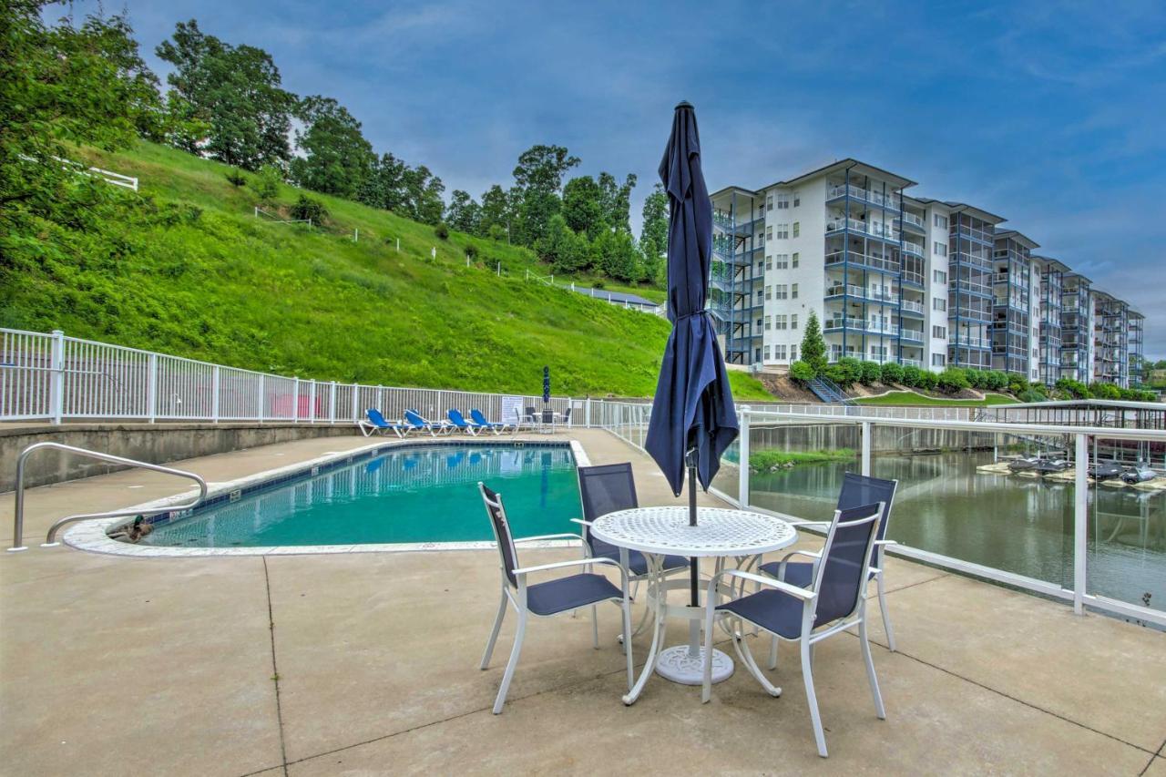 Breezy Lake Ozark Escape Dock, Slip And Pool! Экстерьер фото